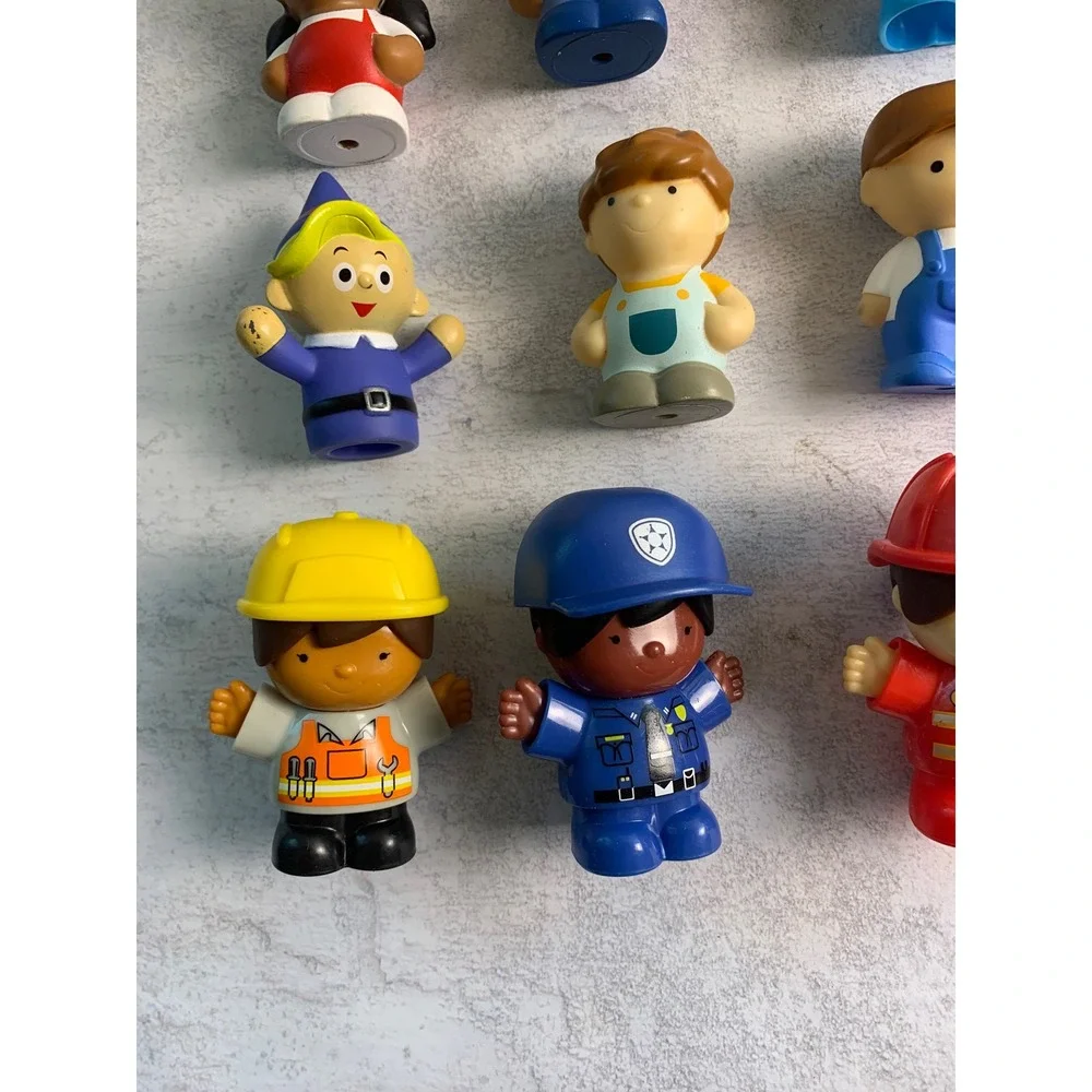 12 Little‎ People/Figures People Professions Doctor Fireman Police Worker Toys